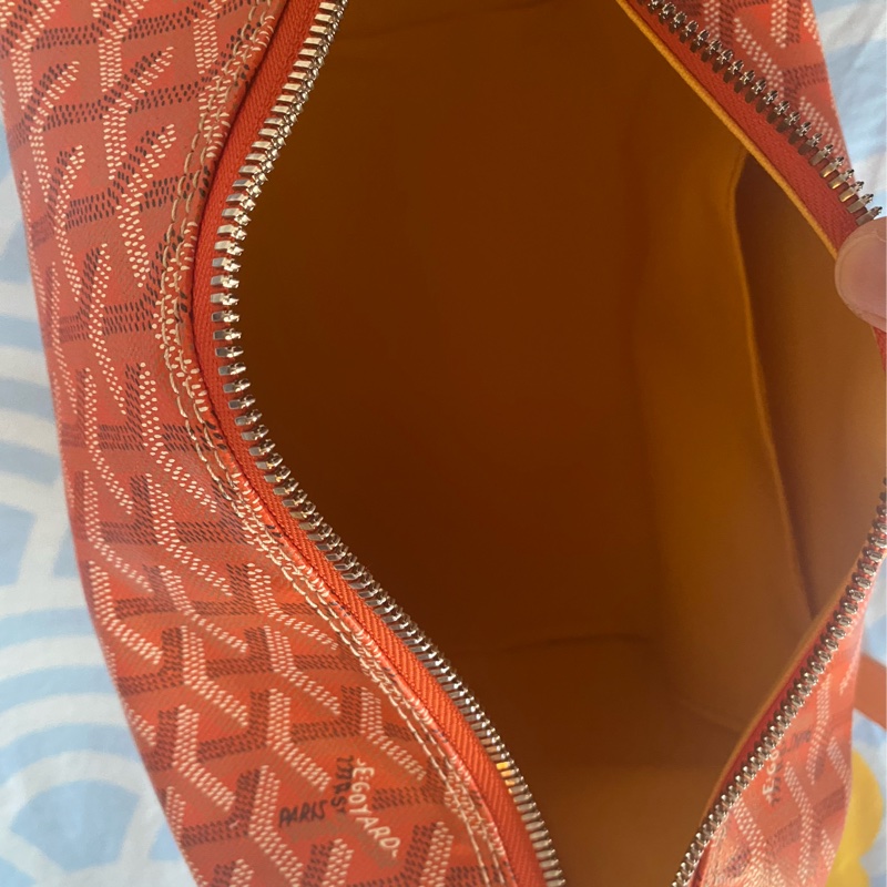 Goyard toiletries bag-3