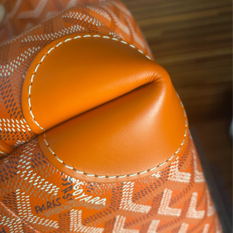 Goyard toiletries bag-6