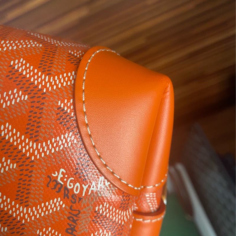 Goyard toiletries bag-7