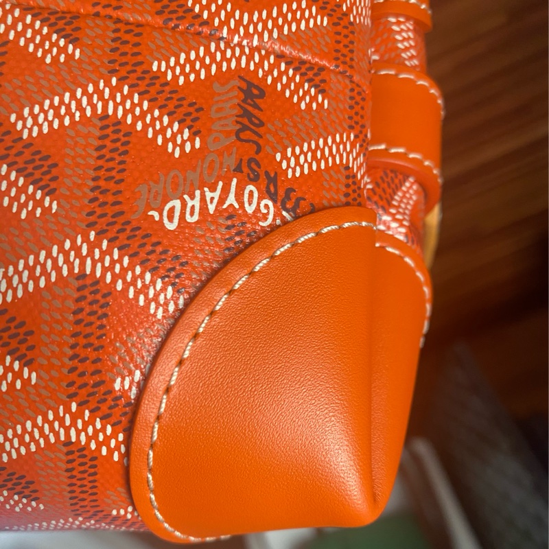 Goyard toiletries bag-8