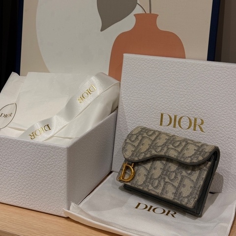 Dior Saddle Bloom 卡夾
