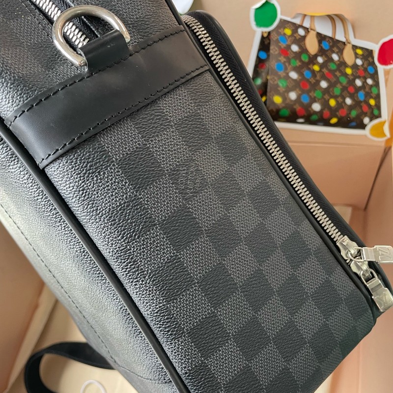 LV路易威登黑色棋盤格city keepall 雙層男士公文包旅行包 電腦公事包-6
