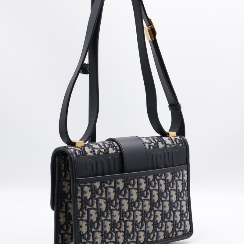 DIOR 30 Montaigne斜背包-9