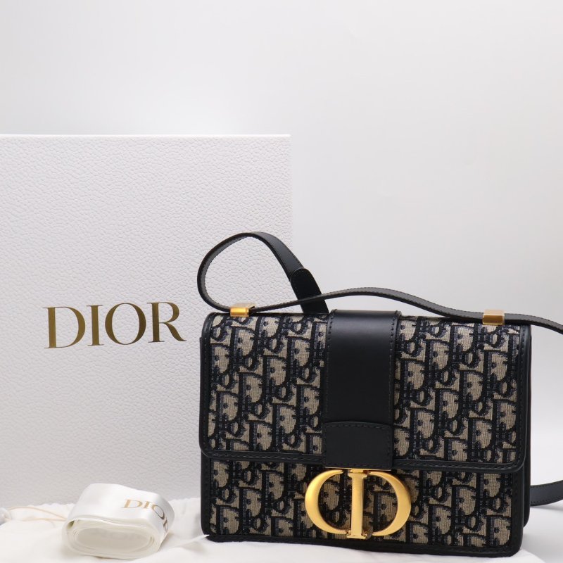 DIOR 30 Montaigne斜背包-10