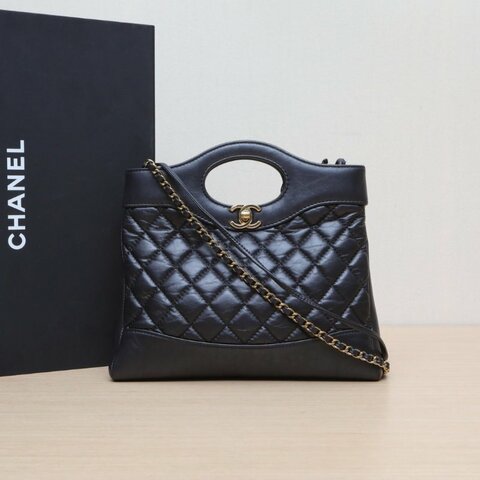 CHANEL 31BagMini22黑色牛皮晶片開金扣肩背包