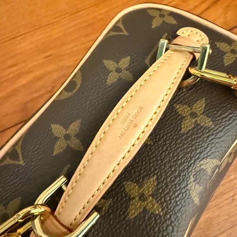 lv 化妝包 客訂-5