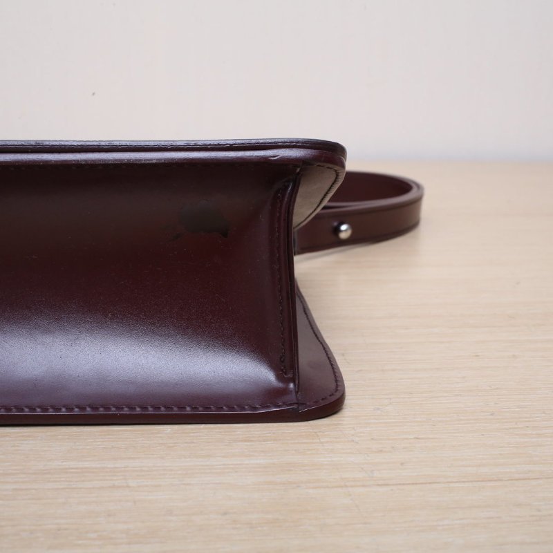 LOUIS VUITTON 酒紅色牛皮淺金扣2001中古小方包棋盤格肩背包-3