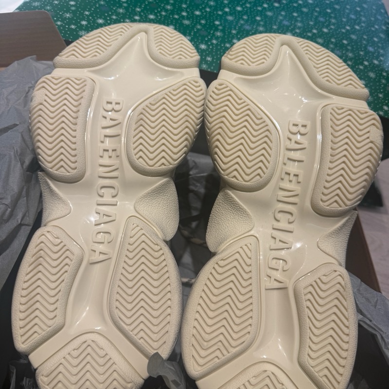 balenciaga triple s diy metal white red-10