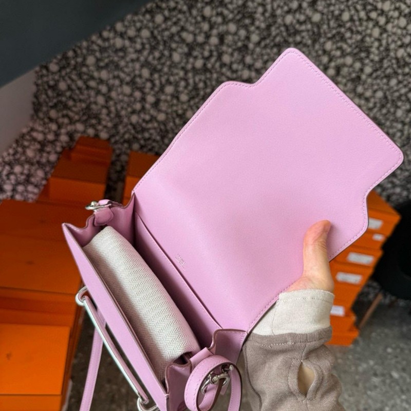 Hermes roulis19-4
