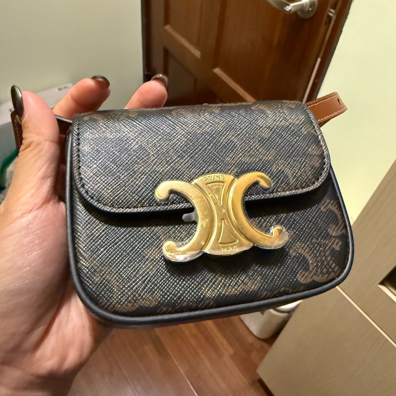 Celine 側背迷你包-4