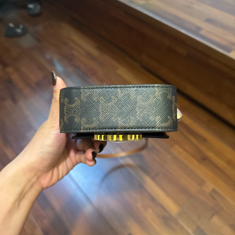 Celine 側背迷你包-7