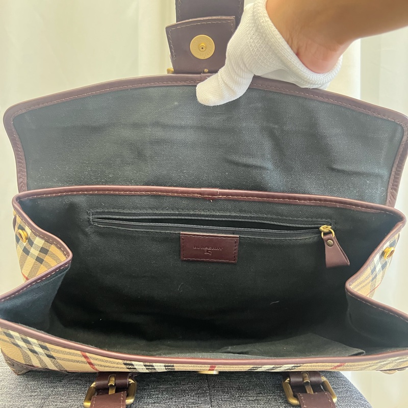Burberry 經典法棍包-9