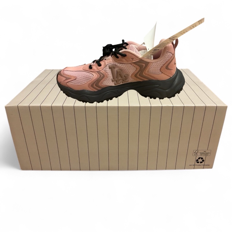 MLB Korea Chunky Runner 洛杉磯道奇隊老爹鞋 粉黑配色,本季剛上架商品(全新未穿過)-0