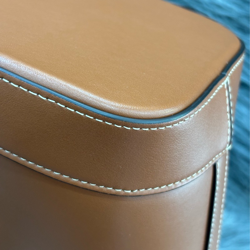 CELINE CUIR TRIOMPHE 113783 凱旋門 摩卡色 牛皮 CUIR TRIOMPHE小號水桶包 肩背包 斜背包 兩用包-13