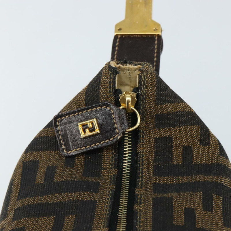 【日本直送】FENDI Zucca 帆布化妝包 黑色 棕金色 正品 144083-9