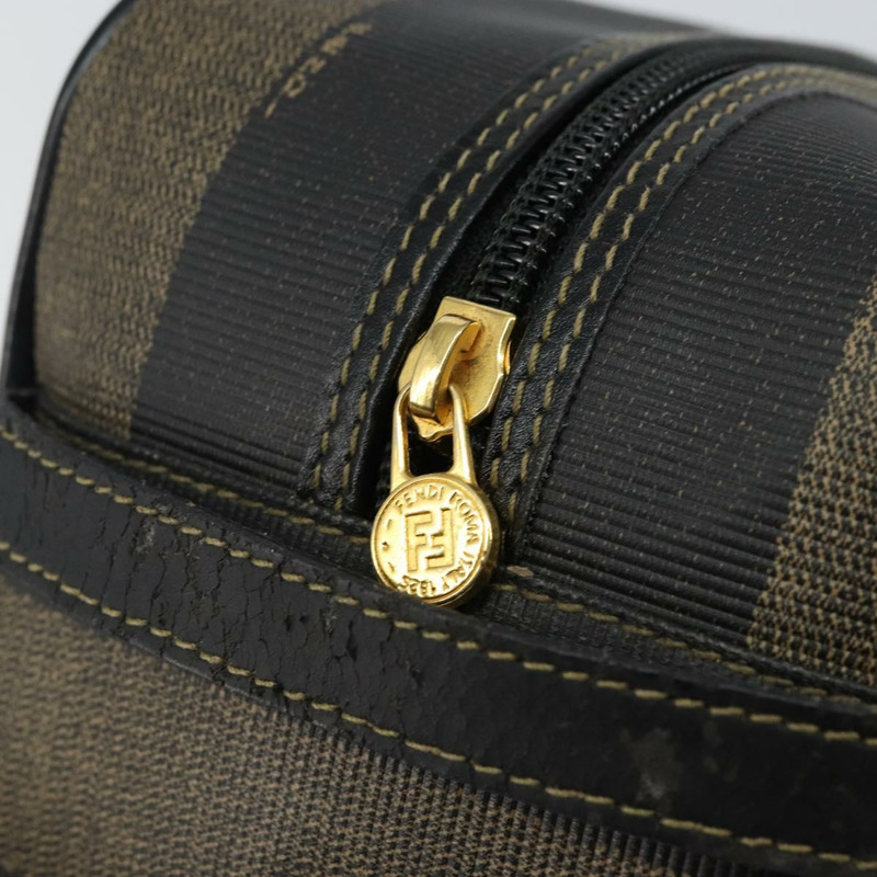 【日本直送】FENDI 山胡桃帆布手拿包 PVC 黑色 棕金色 正品 144211-9