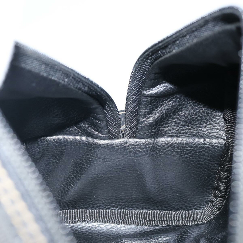 【日本直送】FENDI 山胡桃帆布手拿包 PVC 黑色 棕金色 正品 144211-18