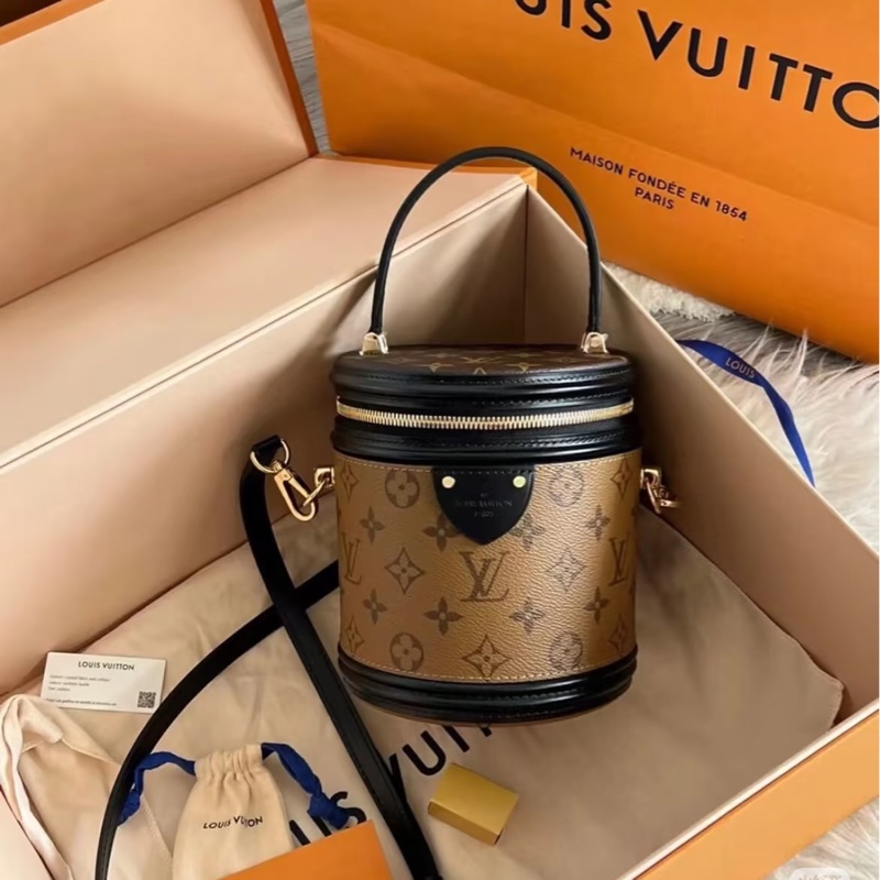 🈶購證 #99新閒置 #全網最低 Lv Cannes老花發財桶 芯片款-0
