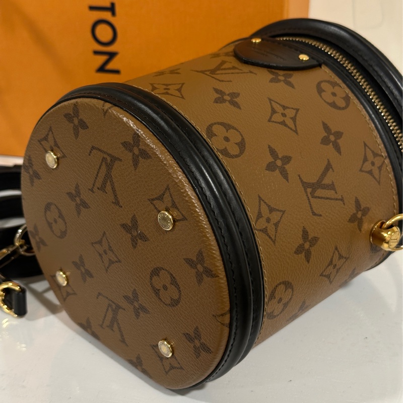 🈶購證 #99新閒置 #全網最低 Lv Cannes老花發財桶 芯片款-10