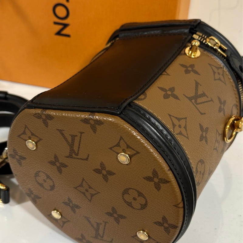 🈶購證 #99新閒置 #全網最低 Lv Cannes老花發財桶 芯片款-12