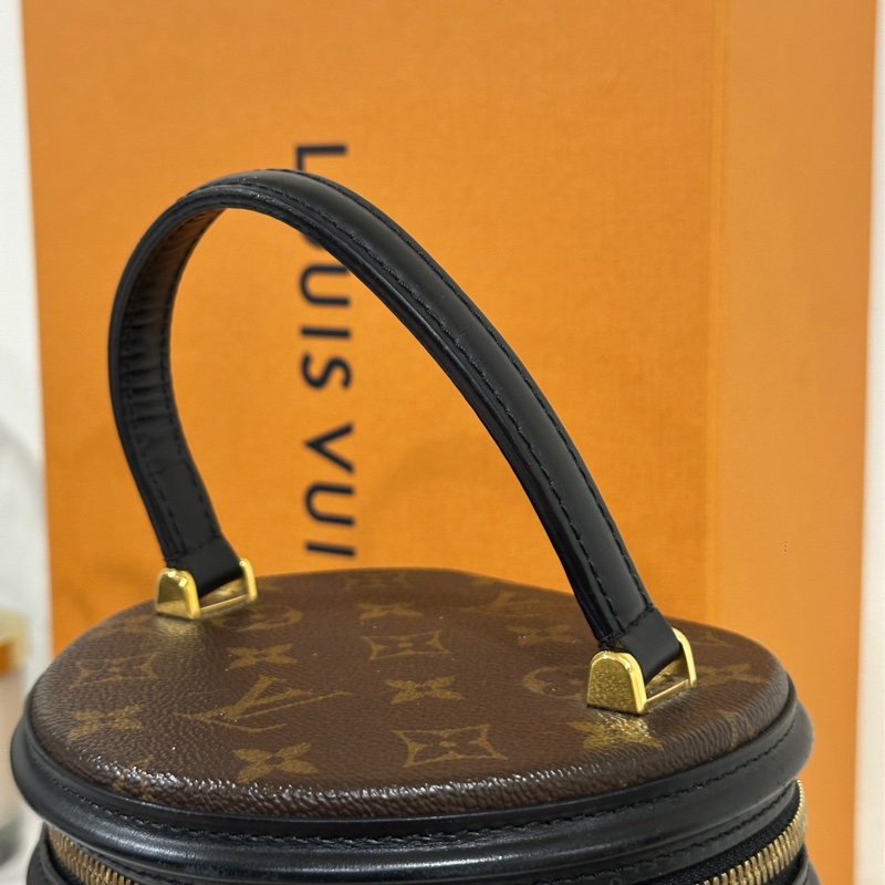 🈶購證 #99新閒置 #全網最低 Lv Cannes老花發財桶 芯片款-14