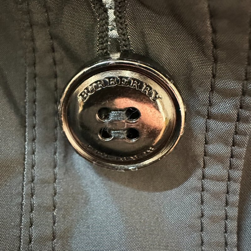 【美收精品】BURBERRY 灰色短版風衣 4-112【隔月月中將轉賣至日本 上架期限30天】-3
