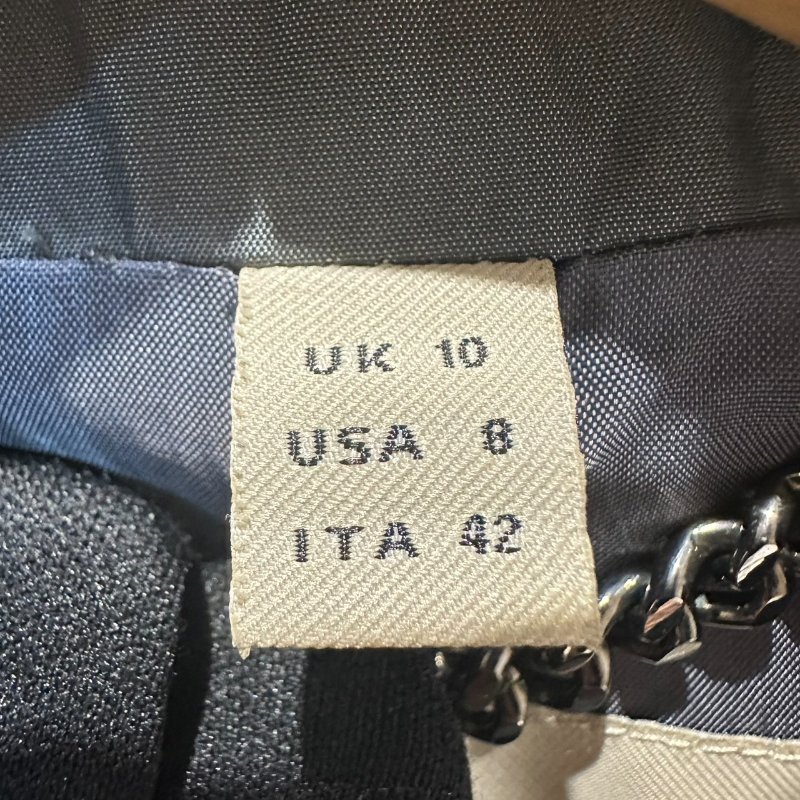 【美收精品】BURBERRY 灰色短版風衣 4-112【隔月月中將轉賣至日本 上架期限30天】-4