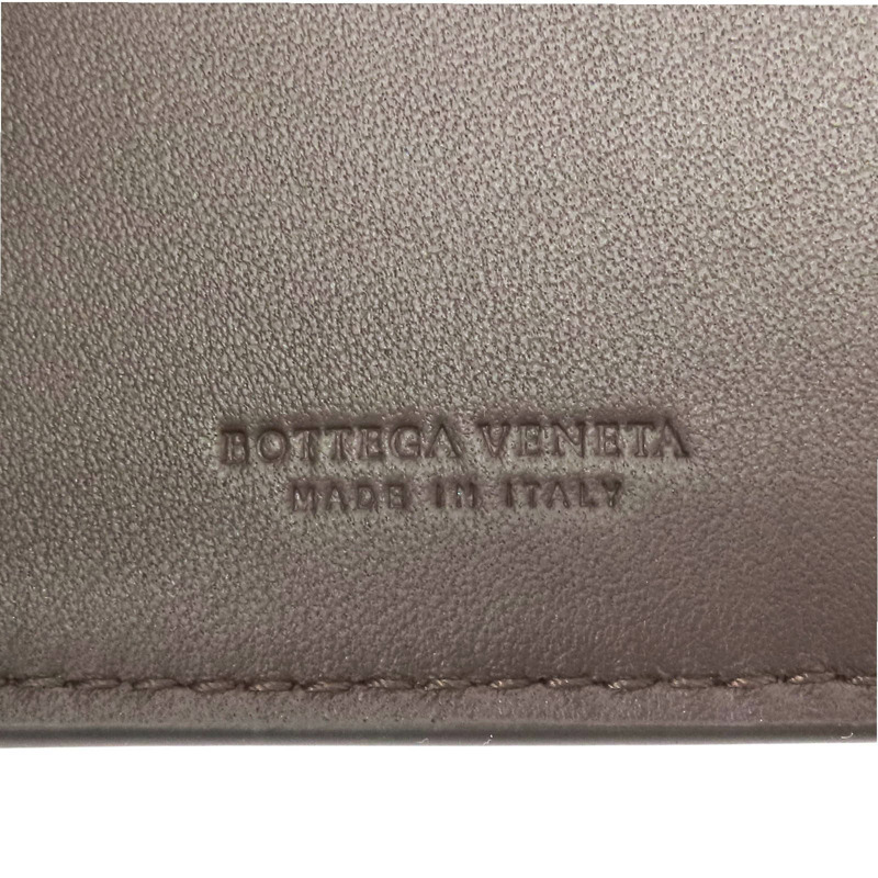 棕色 編織羊皮 扣式 兩折 短夾【BOTTEGA VENETA BV 寶緹嘉】-7