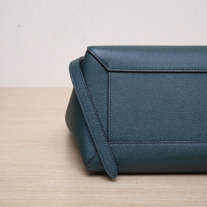 CELINE Belt鯰魚包Micro24綠色牛皮金扣肩背包-3