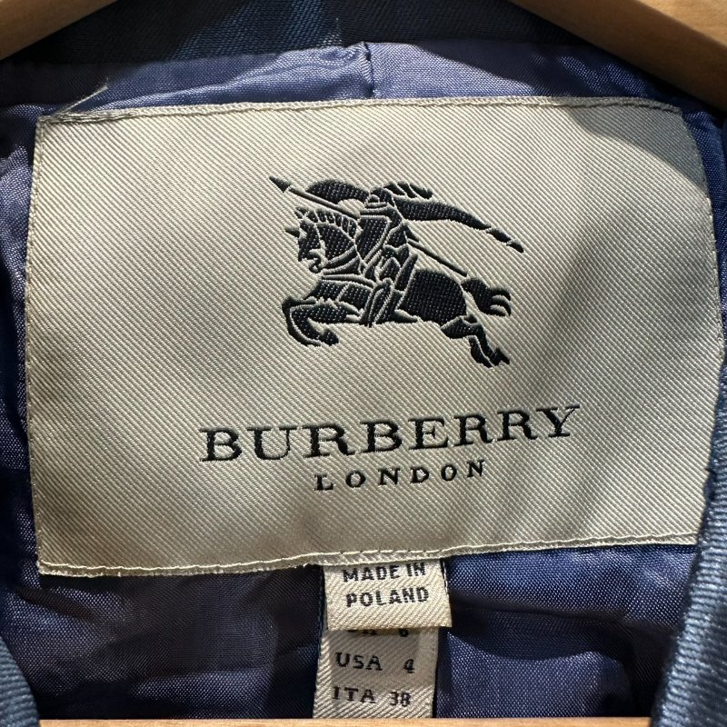 【美收精品】BURBERRY 藍色緞面短板外套 4-101【隔月月中將轉賣至日本 上架期限30天】-2