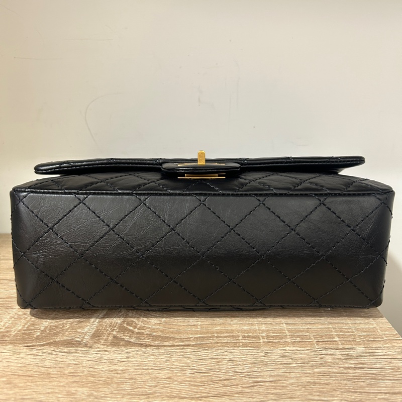 Chanel 黑復古小牛皮2.55霧金釦肩斜背包-4