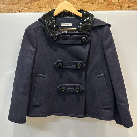 【美收精品】PRADA 黑色皮革拼接連帽外套 4-165【隔月月中將轉賣至日本 上架期限30天】