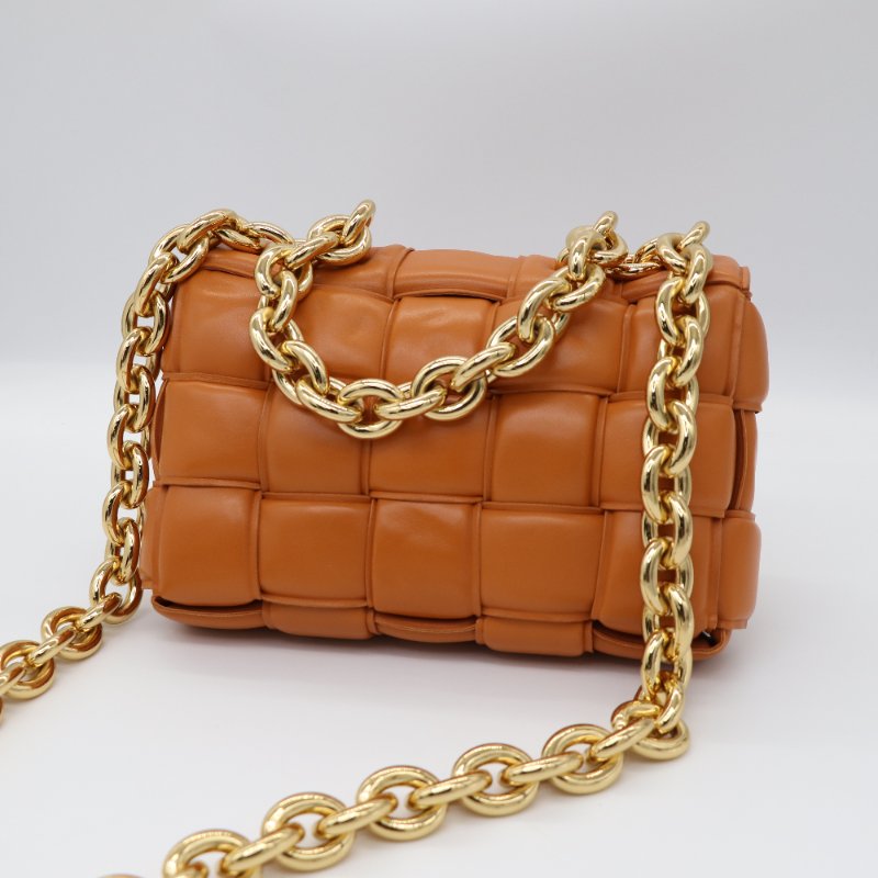 Bottega Veneta 寶緹嘉 Padded Cassette 復古橘 小羊皮編織 金屬鏈條 枕頭包 單肩包-1