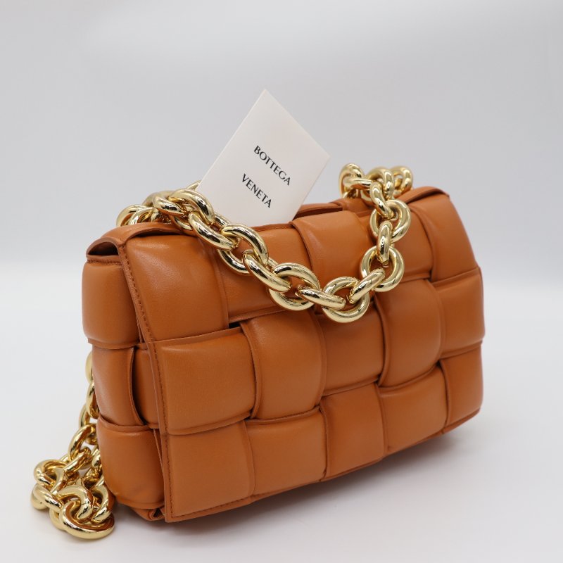 Bottega Veneta 寶緹嘉 Padded Cassette 復古橘 小羊皮編織 金屬鏈條 枕頭包 單肩包-11