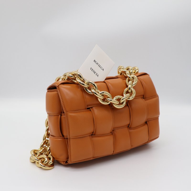 Bottega Veneta 寶緹嘉 Padded Cassette 復古橘 小羊皮編織 金屬鏈條 枕頭包 單肩包-12