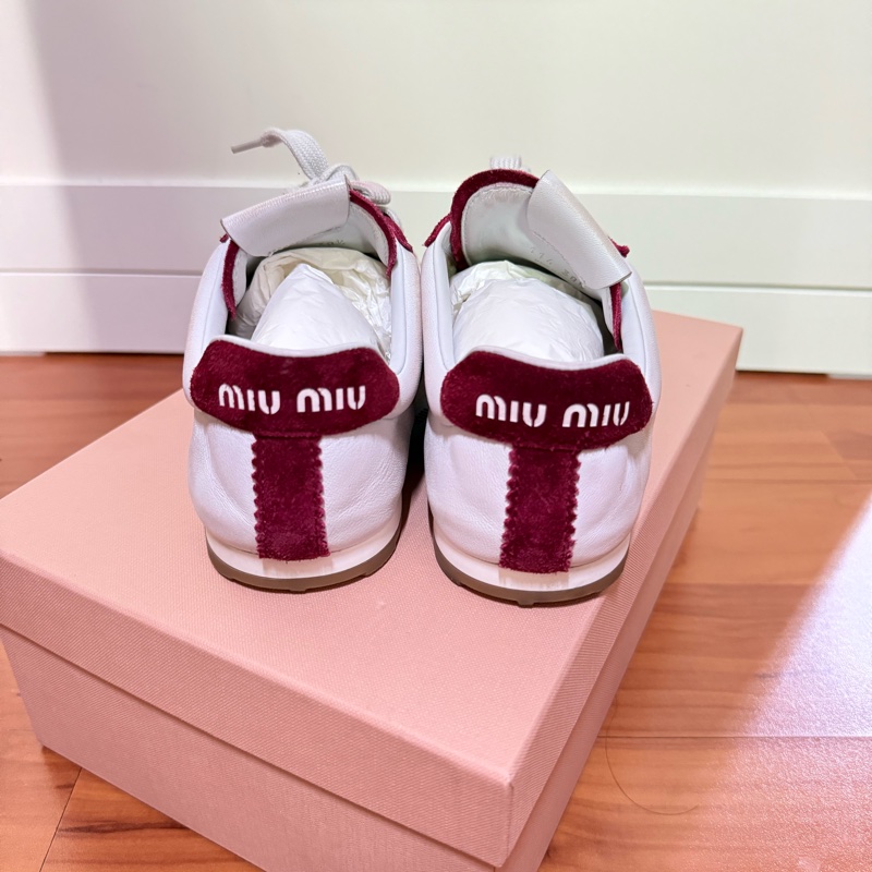Miu Miu麂皮拚色仿舊德訓鞋38.5-5