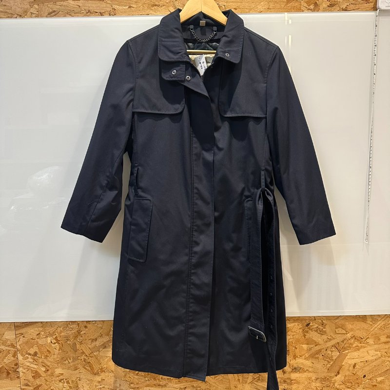【美收精品】BURBERRY 黑色長版亮面風衣外套 4-122【隔月月中將轉賣至日本 上架期限30天】-0