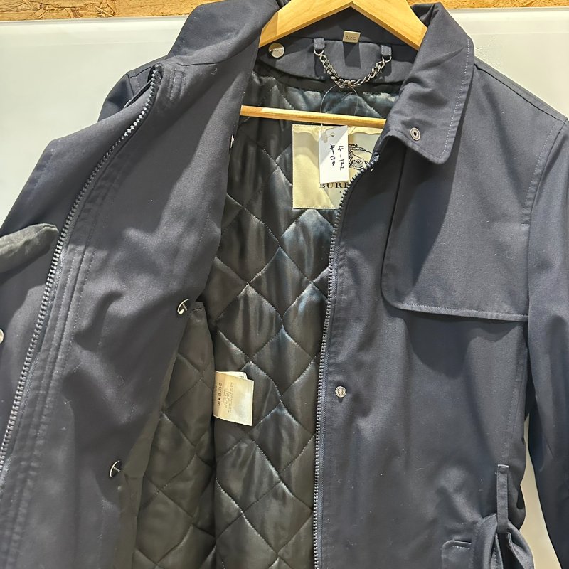 【美收精品】BURBERRY 黑色長版亮面風衣外套 4-122【隔月月中將轉賣至日本 上架期限30天】-9