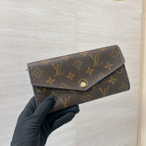 LV 原花內芭蕾粉金釦下蓋16卡信封Sarah長夾M62235