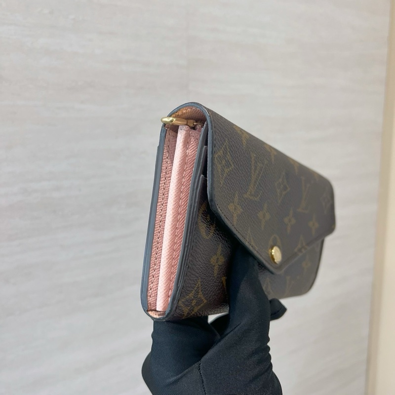 LV 原花內芭蕾粉金釦下蓋16卡信封Sarah長夾M62235-4