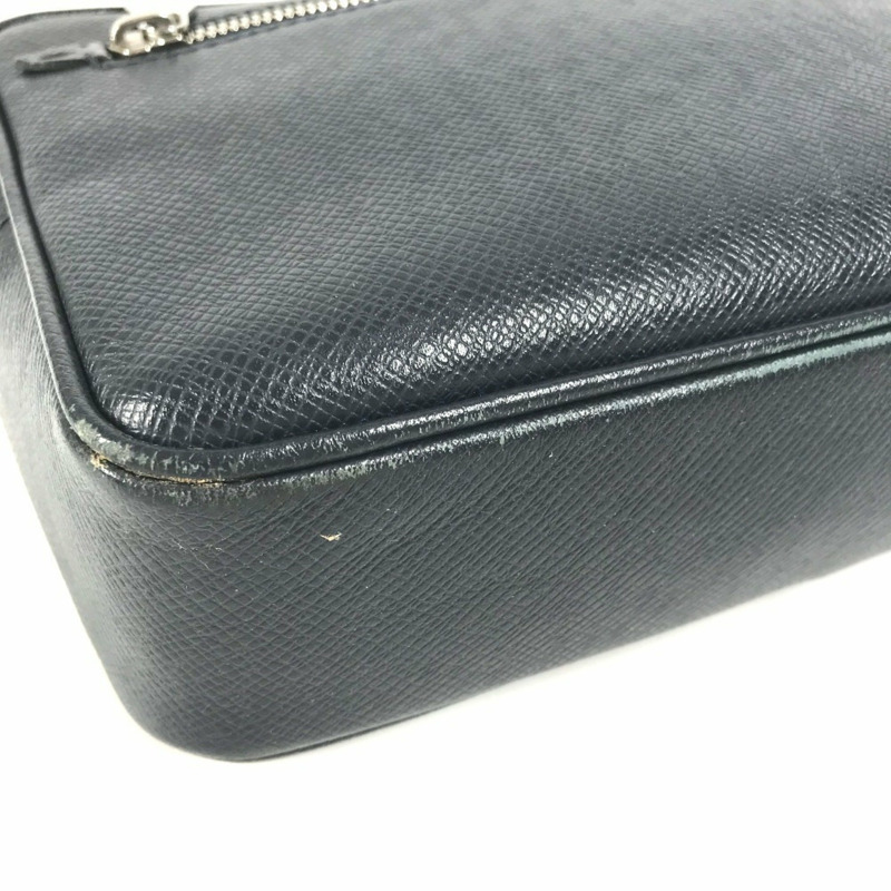 LOUIS VUITTON M33423 Taiga Pochette Kasai 手拿包,附肩帶,皮革,男女通用,海軍藍,海軍藍-5