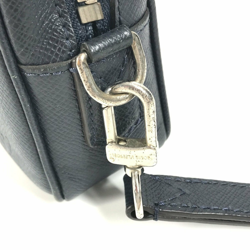 LOUIS VUITTON M33423 Taiga Pochette Kasai 手拿包,附肩帶,皮革,男女通用,海軍藍,海軍藍-7