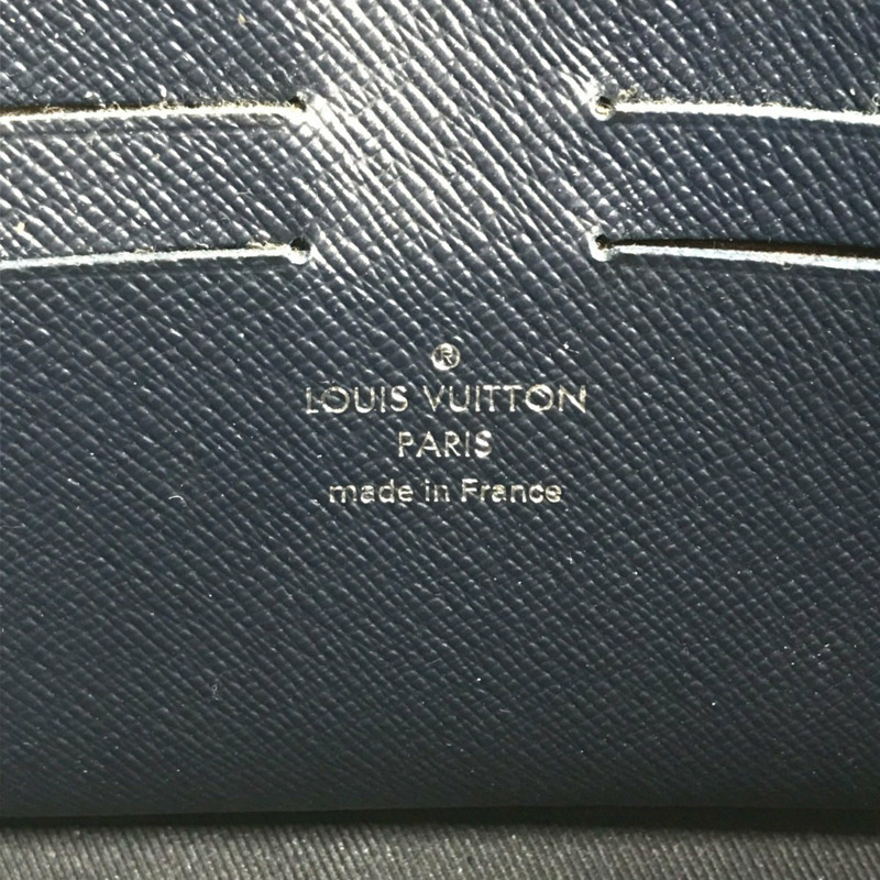 LOUIS VUITTON M33423 Taiga Pochette Kasai 手拿包,附肩帶,皮革,男女通用,海軍藍,海軍藍-12