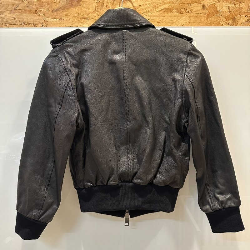 【美收精品】BURBERRY 黑色皮衣 4-150【隔月月中將轉賣至日本 上架期限30天】-1