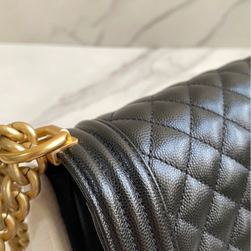 Chanel boy25 荔枝皮金釦 晶片款💕-16