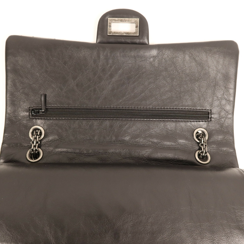 CHANEL 牛皮皮革2.55銀扣鏈帶肩背袋-12