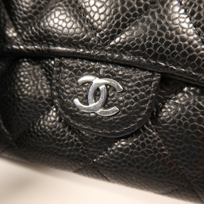 CHANEL 牛皮皮革Medium Wallet銀扣錢包-14