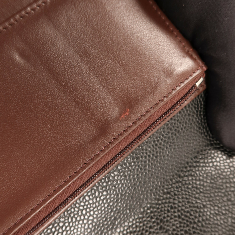 CHANEL 牛皮皮革Medium Wallet銀扣錢包-15