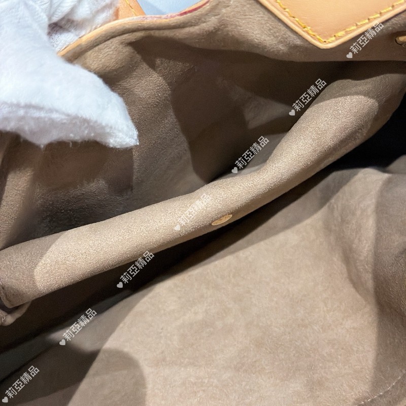 莉亞精品♡LV 黑三彩手提包 二手美包-14