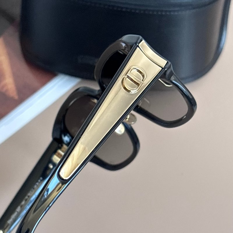 ::Dior:: Dior Glow S2F / 10A1 黑金墨鏡 太陽眼鏡-2